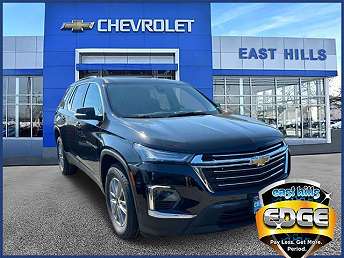 2022 Chevrolet Traverse LT 