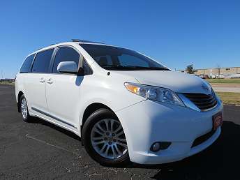 2013 Toyota Sienna XLE 