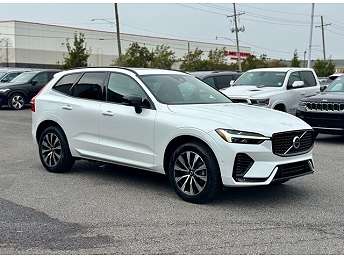 2023 Volvo XC60 B5 Plus 