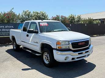 2005 GMC Sierra 2500HD  