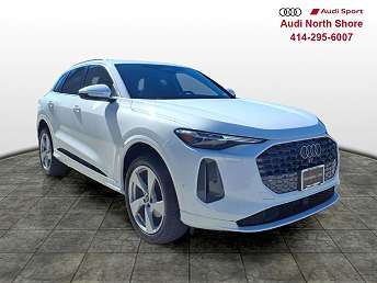 2025 Audi Q5 Premium Plus 