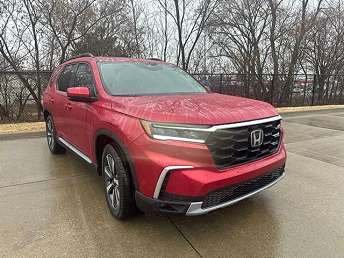 2025 Honda Pilot Touring 