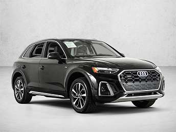 2023 Audi Q5 Premium Plus 