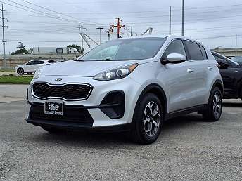 Silver 2022 Kia Sportage SUV