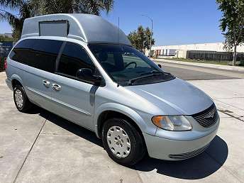 2002 dodge town and country fashion van