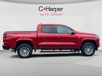 2023 Chevrolet Colorado LT 