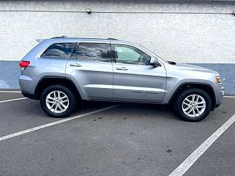 2018 Jeep Grand Cherokee Laredo 
