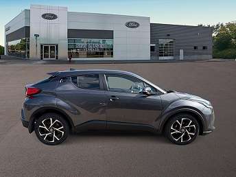 Used 2022 Toyota C-HR XLE for Sale Near Me - CARFAX