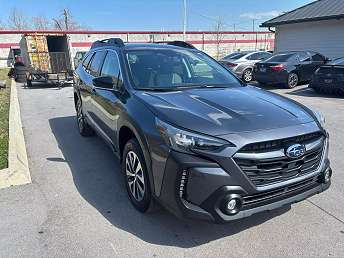 2023 Subaru Outback Premium 