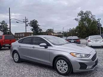 2020 Ford Fusion S 