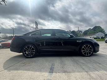 2019 Ford Taurus Limited Edition 