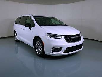 2024 Chrysler Pacifica Touring-L 