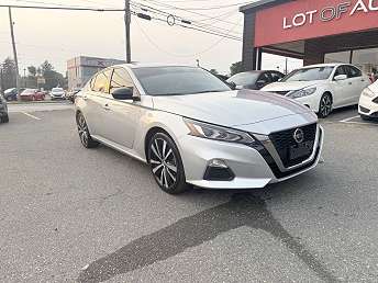 2021 Nissan Altima SR 