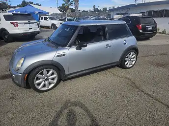 2002 Mini Cooper Review, Pricing, and Specs | CARFAX