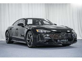 2024 Audi e-tron GT RS 
