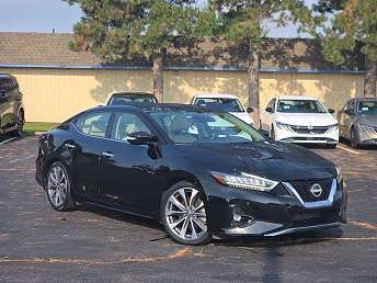 2023 Nissan Maxima Platinum 