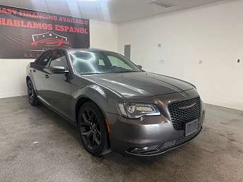 2022 Chrysler 300 S 