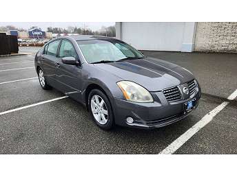 2005 Nissan Maxima SE 