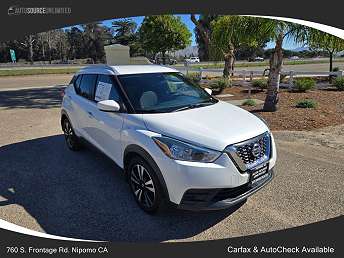 2020 Nissan Kicks SV 