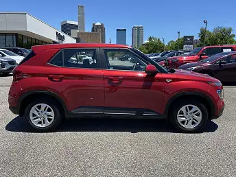 2021 Hyundai Venue SE