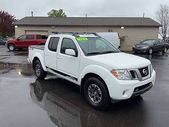 2017 Nissan Frontier PRO-4X 