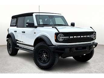 White Ford Bronco SUV 2024