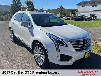 2019 Cadillac XT5 Premium Luxury 