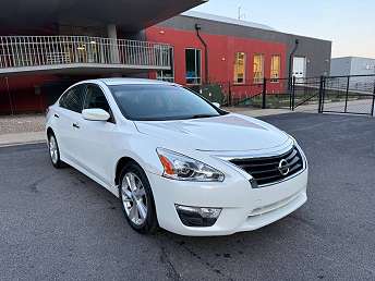 2013 Nissan Altima SV 