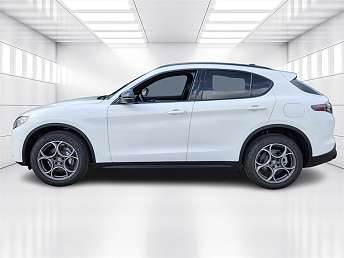 2025 Alfa Romeo Stelvio Sprint 