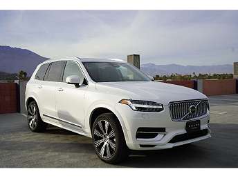 2025 Volvo XC90 T8 Ultra 