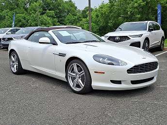White Aston Martin DB9 Convertible 2010