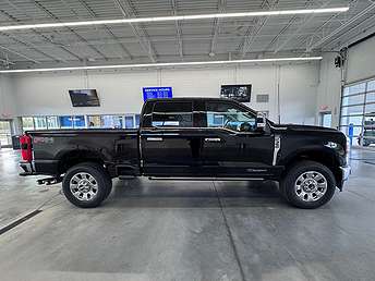 2023 Ford F-350 Lariat 