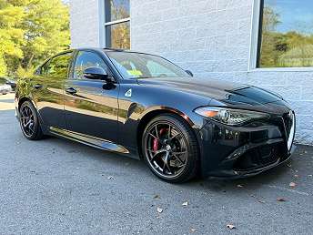 2021 Alfa Romeo Giulia Quadrifoglio 