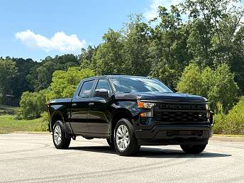 2022 Chevrolet Silverado 1500 Custom 