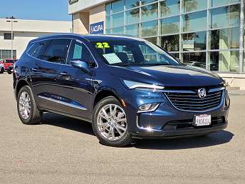 2022 Buick Enclave Essence 