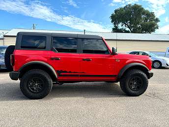 2023 Ford Bronco Wildtrak 