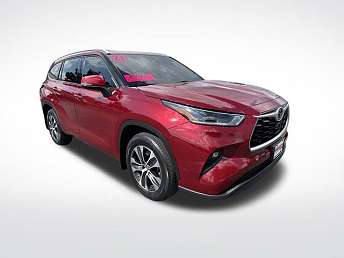 2021 Toyota Highlander XLE 