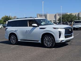 2026 Infiniti QX80 Luxe 