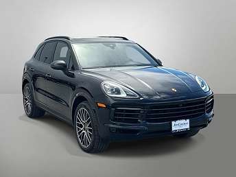 2022 Porsche Cayenne  