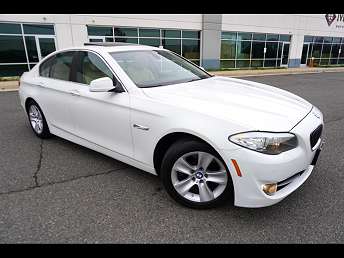 2011 BMW 5 Series 528i 