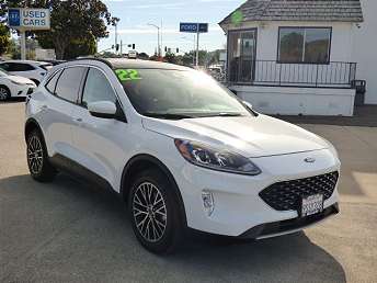 2022 Ford Escape SEL 