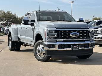 2025 Ford F-350 Lariat 