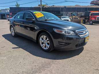 2011 Ford Taurus SEL 
