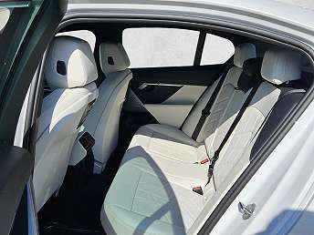 2024 BMW 5 Series 530i 