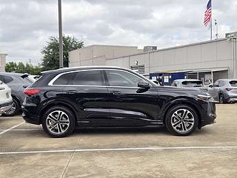 2025 Audi Q5 Prestige 