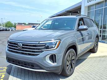 2025 Volkswagen Atlas SE 