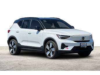 2023 Volvo XC40 P8 Ultimate 