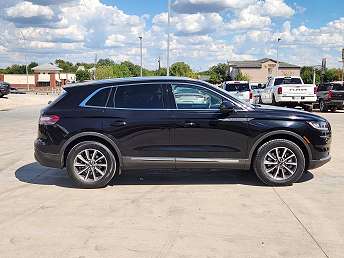 2021 Lincoln Nautilus Standard 