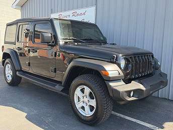 2022 Jeep Wrangler Sport 