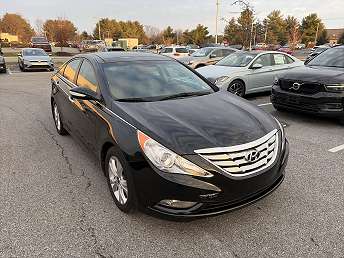 Black Hyundai Sonata Sedan 2013
